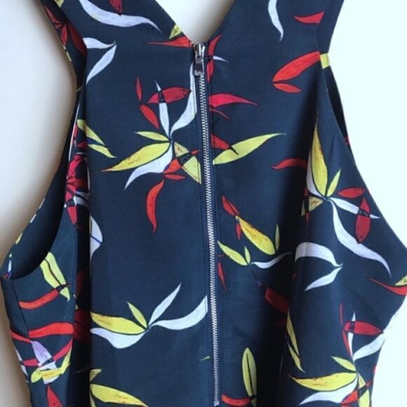 Rachel Roy Asymmetrical Floral Top - Picture 10 of 16